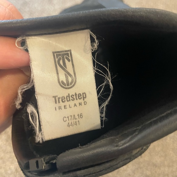 Black Leather Riding Chaps - Picture 2 of 4